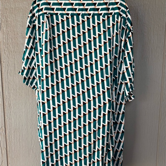 Shaquille O’Neal 2XLT Men’s Short Sleeve Button Up Multicolor Shirt. - Picture 2 of 3